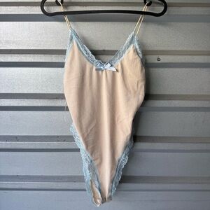 NWT MOLLY GREEN JULIETTE OFF WHITE BODYSUIT BLUE CREAM SZ SMALL S